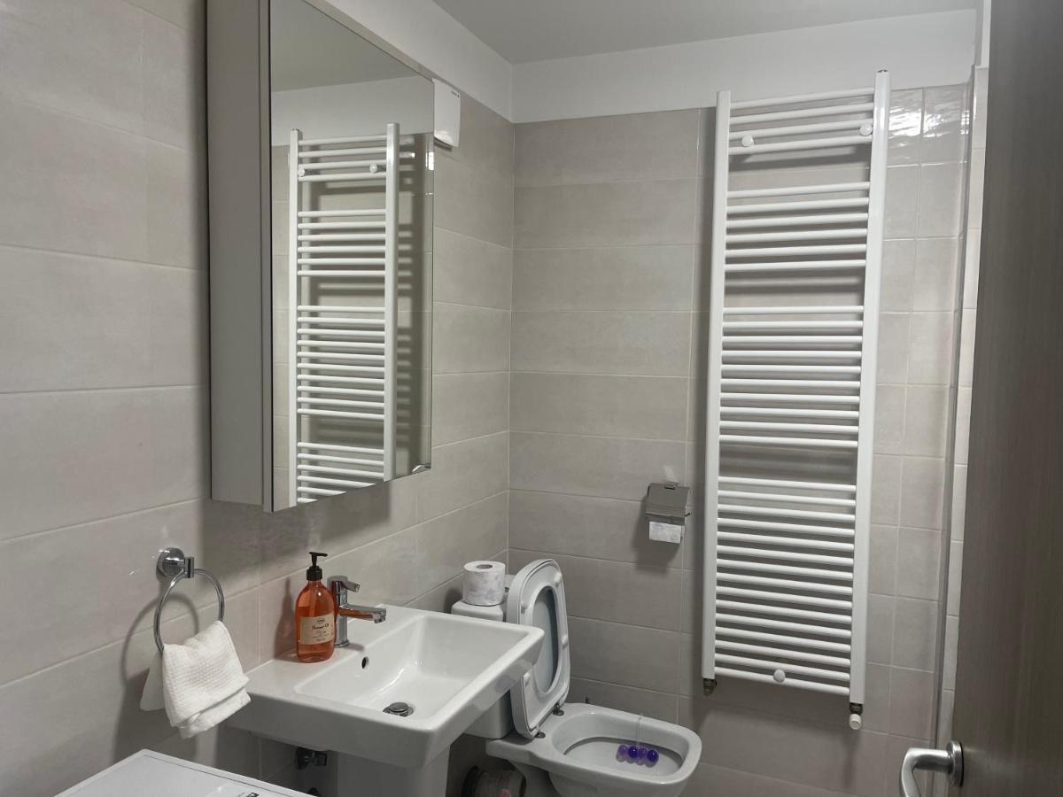Moghioros Park Residence Apartment Bucarest Esterno foto